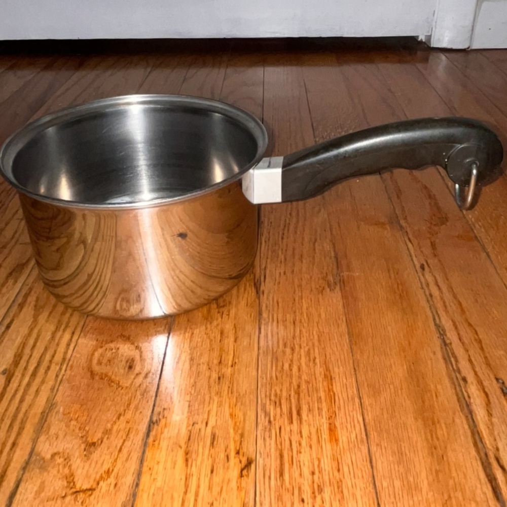 SaladMaster 2 Quart Stainless Steel Pot